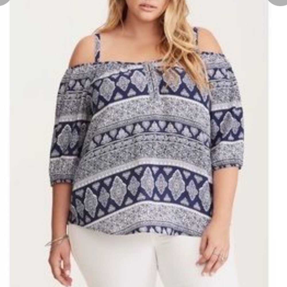 Torrid boho cold shoulder top size 1X